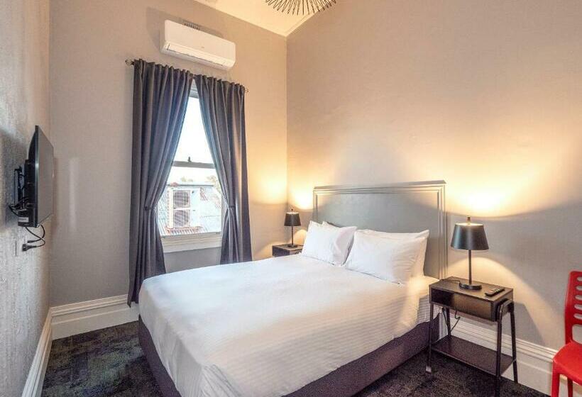 스탠다드 룸, Telegraph Hotel Numurkah