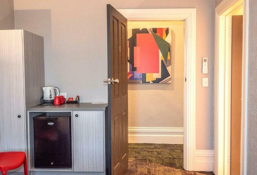 스탠다드 룸, Telegraph Hotel Numurkah