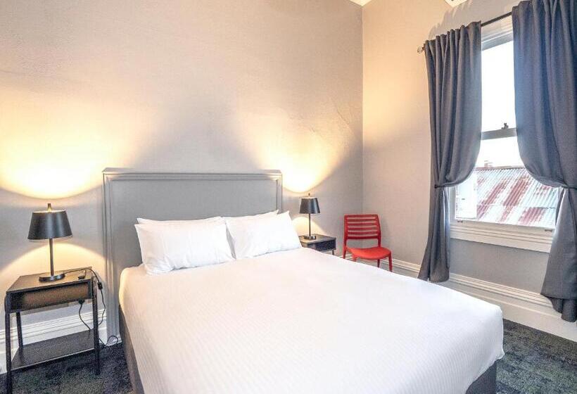 스탠다드 룸, Telegraph Hotel Numurkah