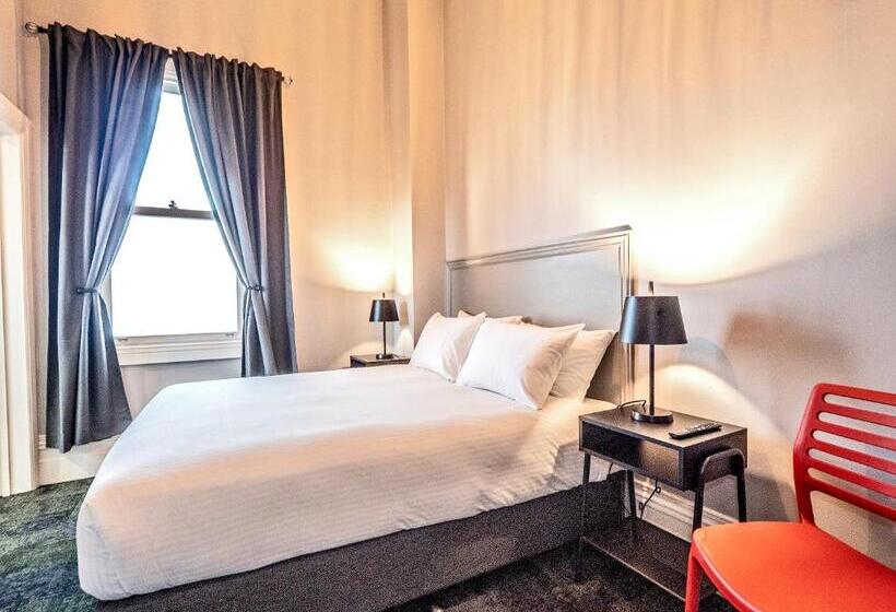 스탠다드 룸 킹사이즈 침대, Telegraph Hotel Numurkah