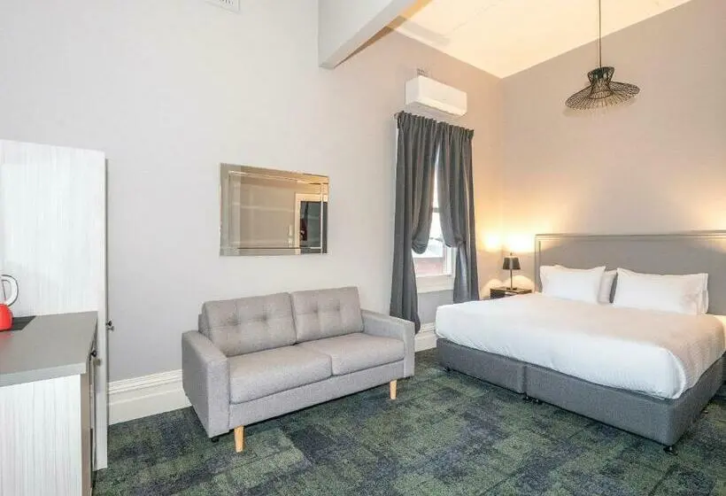 ファミリールーム, Telegraph Hotel Numurkah
