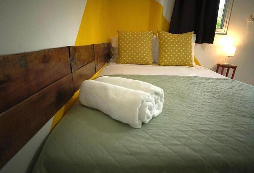 패밀리 룸, Kilian