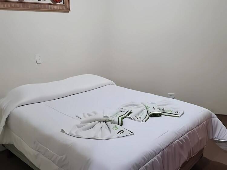 Standard Szoba, Pousada Araucaria