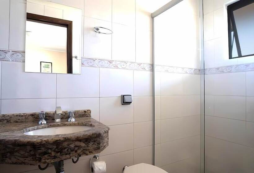 חדר סטנדרט לשלושה, Pousada Araucaria