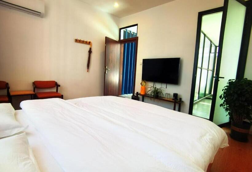 جناح غرفتين نوم, Tujia Folk Houses