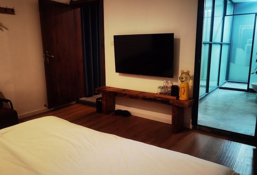 غرفة قياسية, Tujia Folk Houses