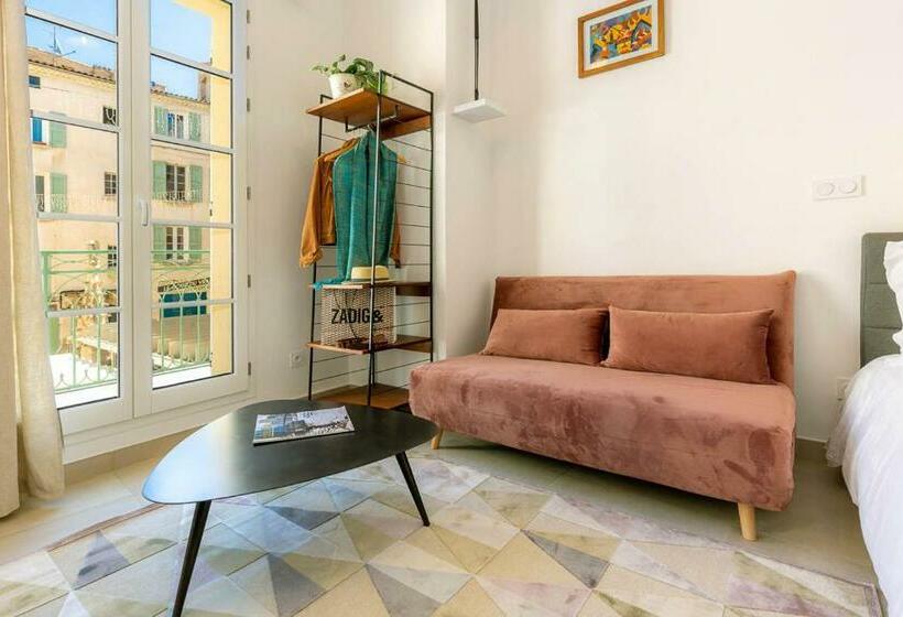 带1个卧室的带阳台的公寓, Provence Au Coeur Appart Hotels