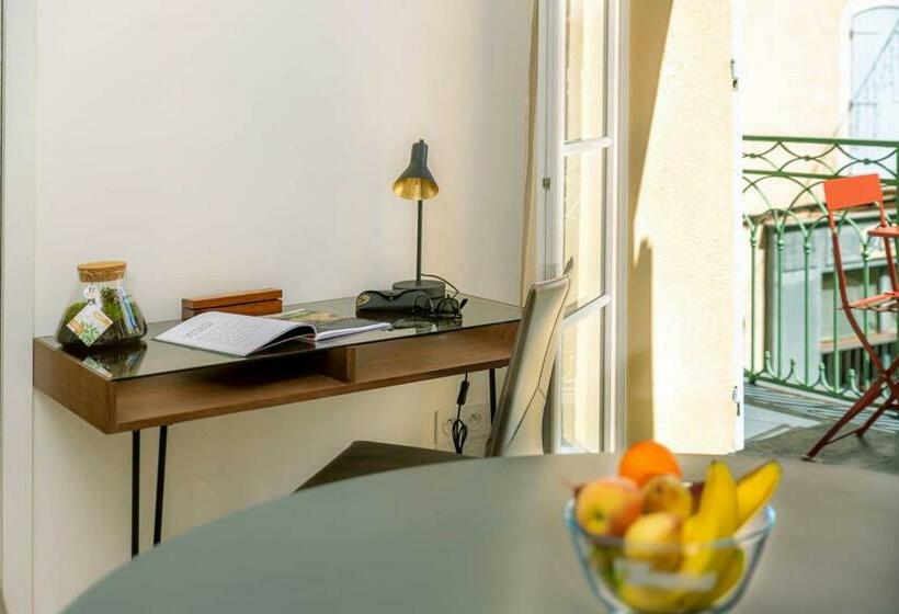 带1个卧室的带阳台的公寓, Provence Au Coeur Appart Hotels