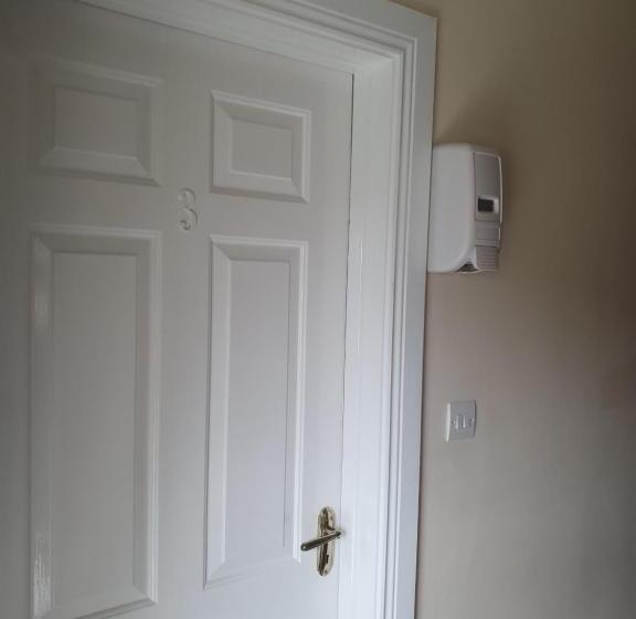 غرفة قياسية, Willards B&b