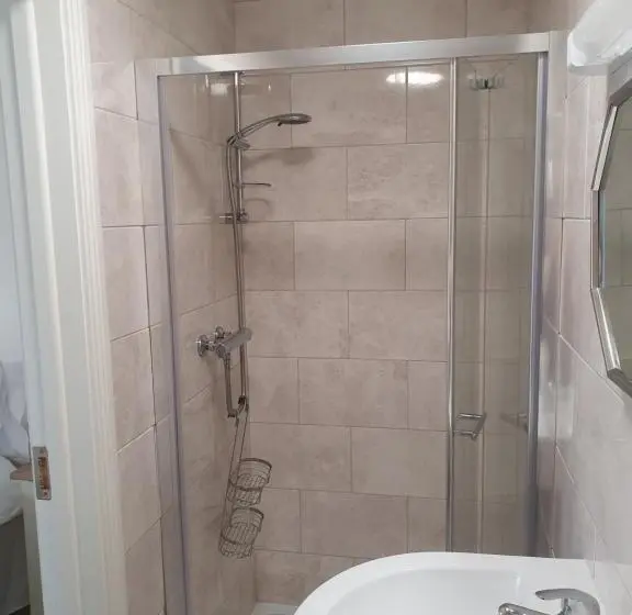 Standard Værelse, Willards B&b