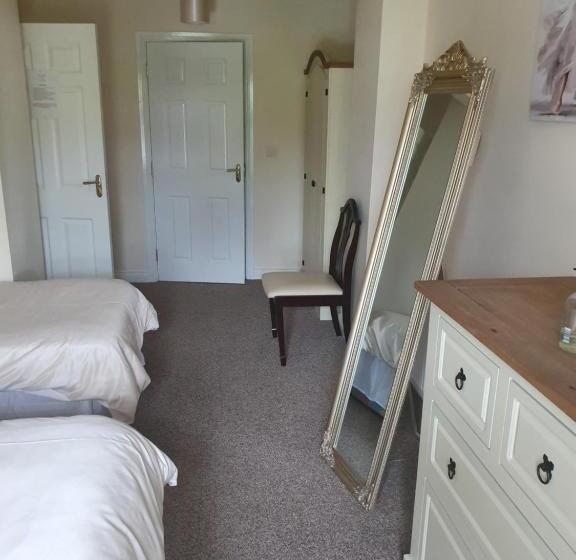 غرفة قياسية, Willards B&b