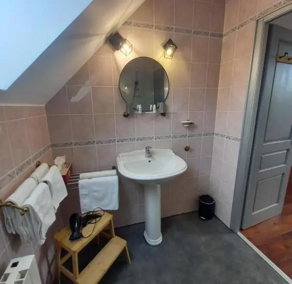 ファミリールーム, Chambres Et Gites D étretat