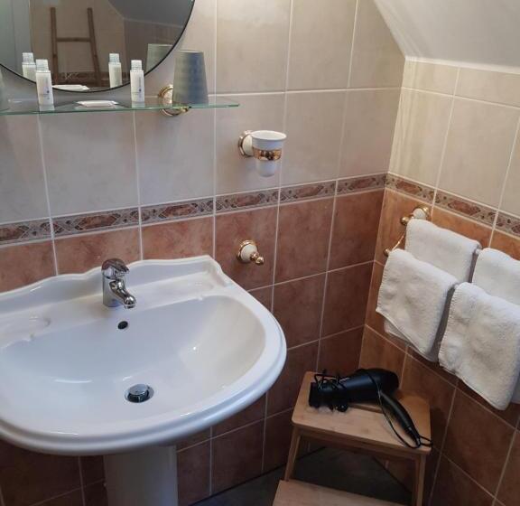 四人标准间, Chambres Et Gites D étretat