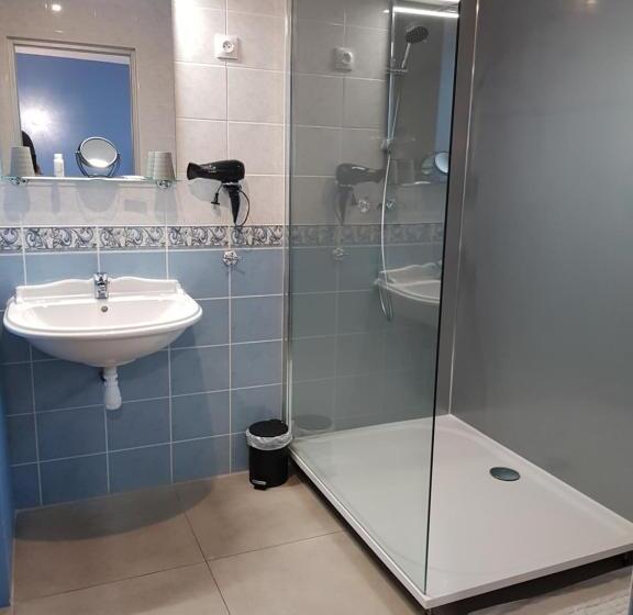 Стандартный Номер Кровать Кинг, Chambres Et Gites D étretat