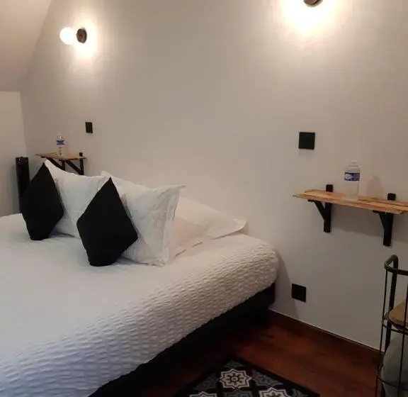スタンダードルーム, Chambres Et Gites D étretat