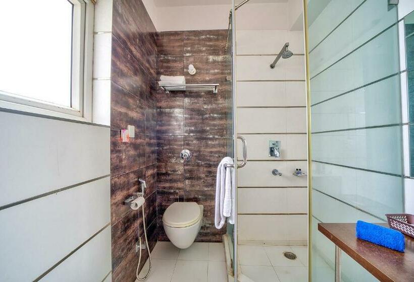 Deluxe Room, Fabhotel Rivlet