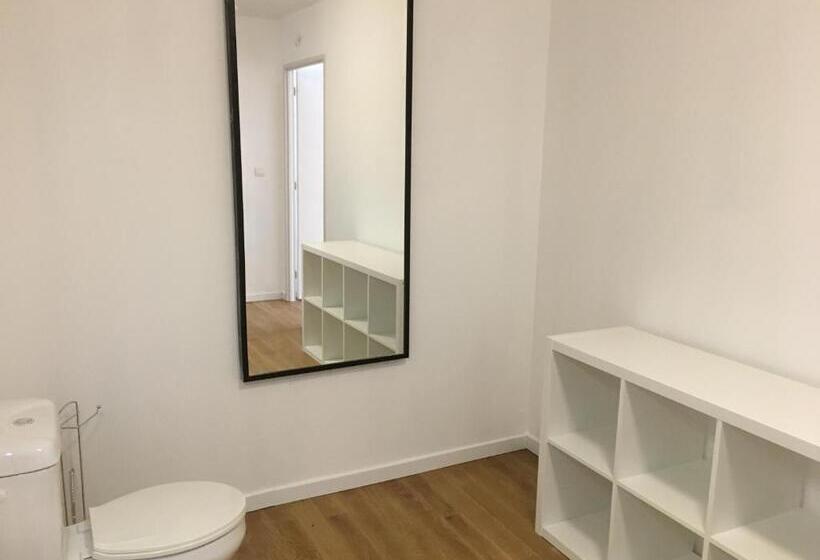 주니어 스위트 풀장 전망, Hôtel Restaurant   Le Vieux Pigeonnier