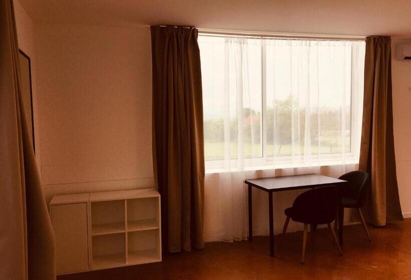 트리플 스탠다드 전망룸, Hôtel Restaurant   Le Vieux Pigeonnier