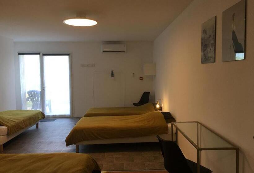 패밀리 룸, Hôtel Restaurant   Le Vieux Pigeonnier