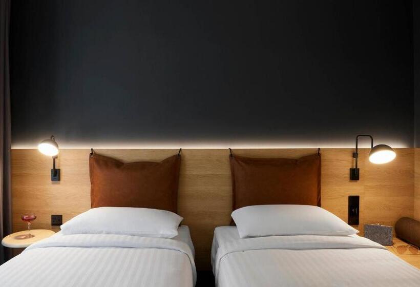 스탠다드 룸, Moxy Milton Keynes