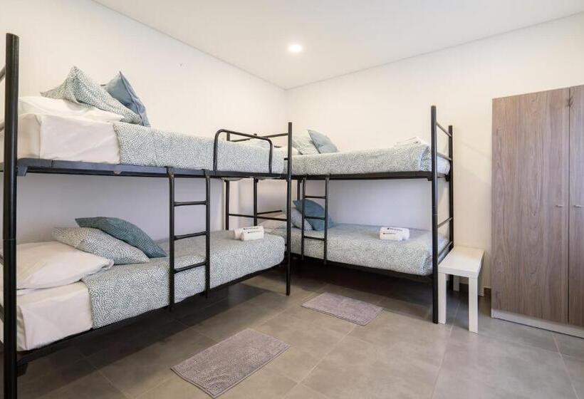 Номер Стандарт Трехместный, Host Wise Arvore