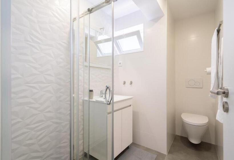 Трехместный Номер Классика, Host Wise Arvore