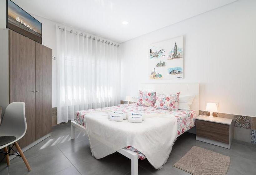 Трехместный Номер Классика, Host Wise Arvore