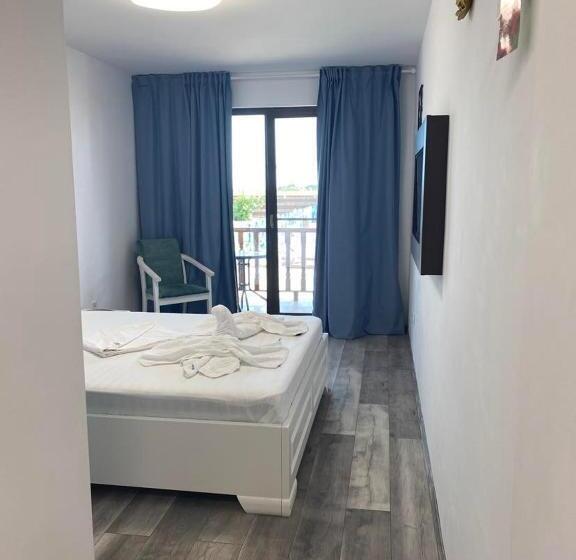 חדר סטנדרט עם מיטת קינג, Pensiunea Belvedere Murighiol