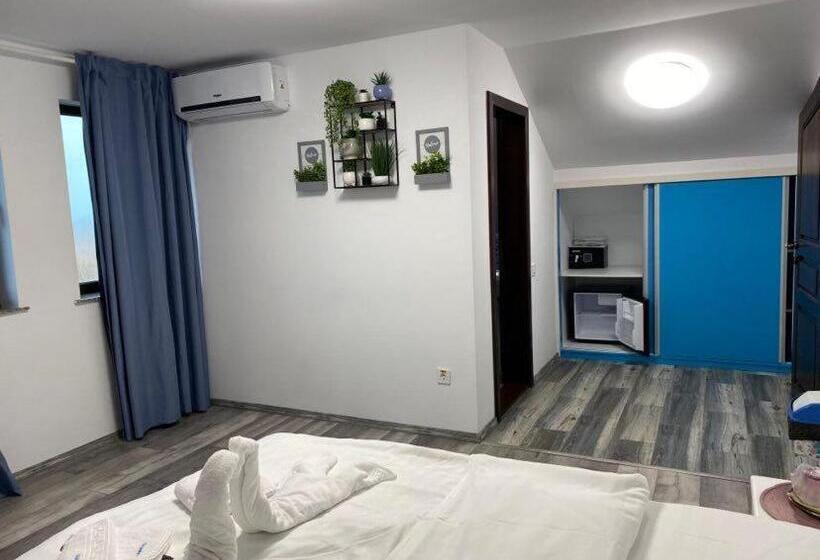 Номер Deluxe, Pensiunea Belvedere Murighiol