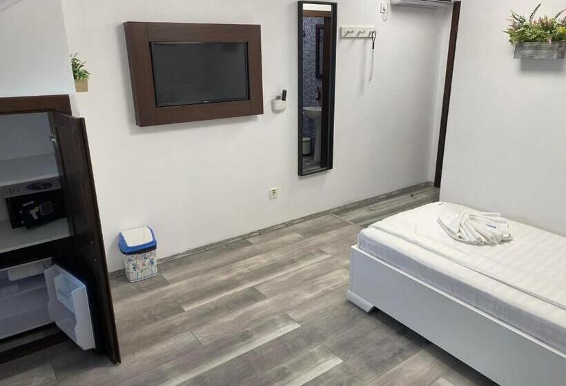 ファミリールーム, Pensiunea Belvedere Murighiol