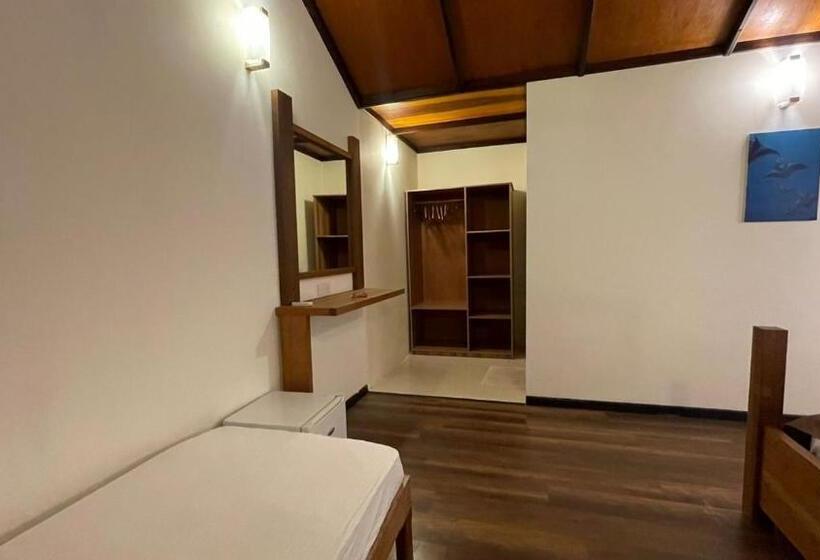 اتاق خانوادگی, Rising Sun Beach View