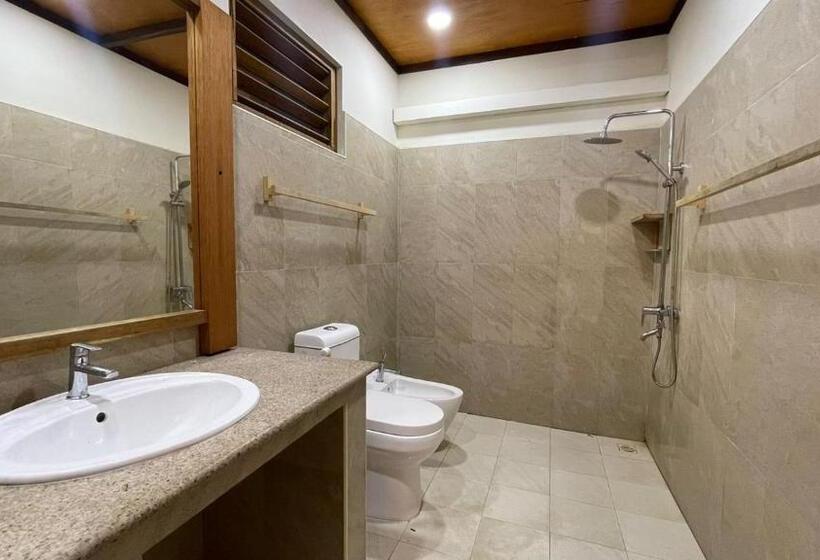 اتاق خانوادگی, Rising Sun Beach View