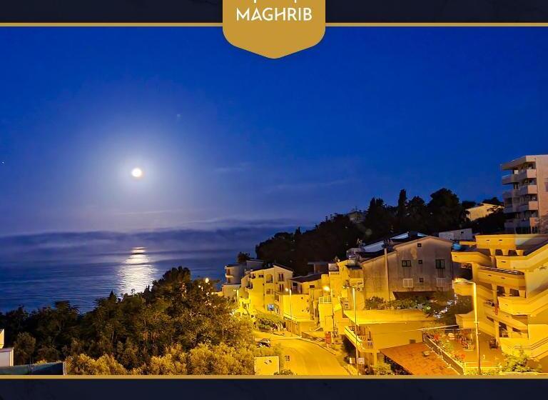 اتاق استاندارد با بالکن و چشمانداز دریا, Maghrib