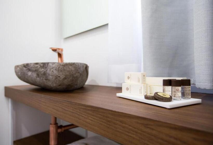 اتاق استاندارد یک نفره, Liferooms B&b