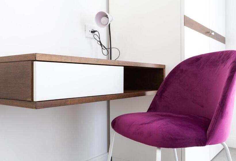 اتاق استاندارد چهار تخته, Liferooms B&b