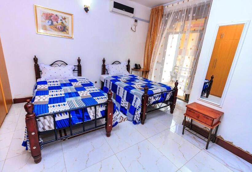 اتاق خانوادگی, Frontiers Hotel & Conference Entebbe