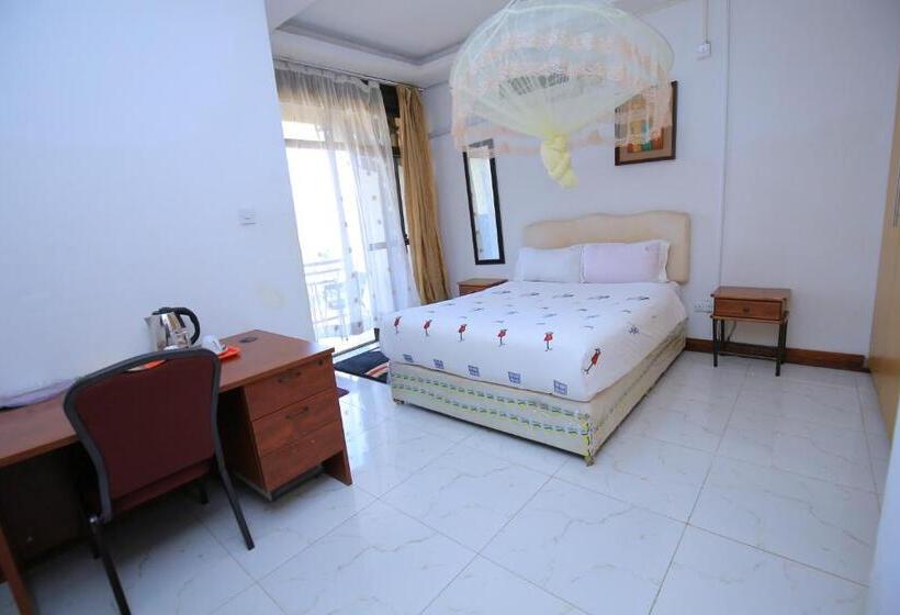 اتاق استاندارد با چشم‌انداز دریاچه, Frontiers Hotel & Conference Entebbe