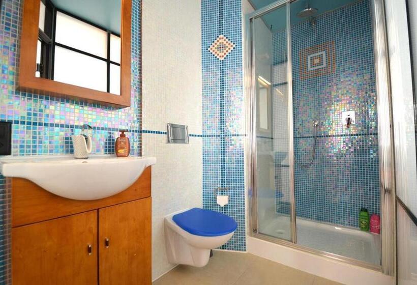 استودیوی استاندارد, Guesthouse University By Lr Self Check In