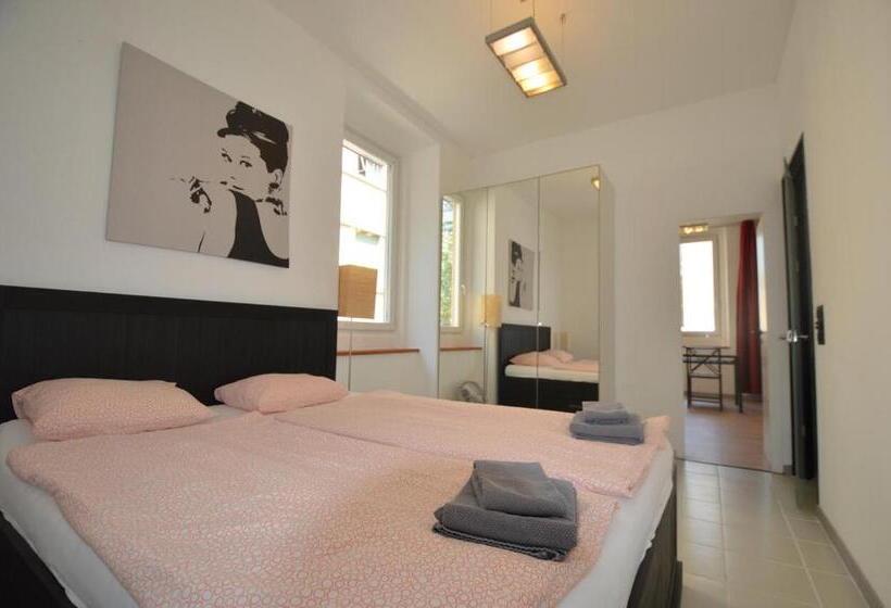 Студия Deluxe, Guesthouse University By Lr   Self Check In