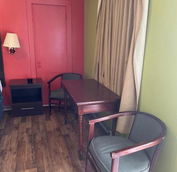 غرفة إقتصادية فردية, Budget Inn