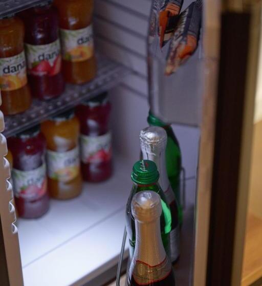 اتاق استاندارد, Triangel Boutique