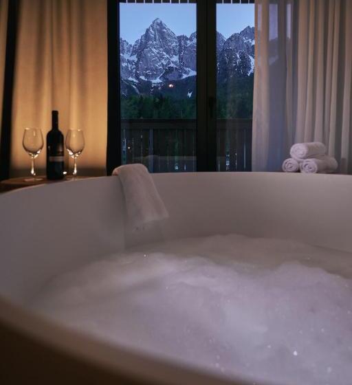 Deluxe Room Mountain View, Triangel Boutique