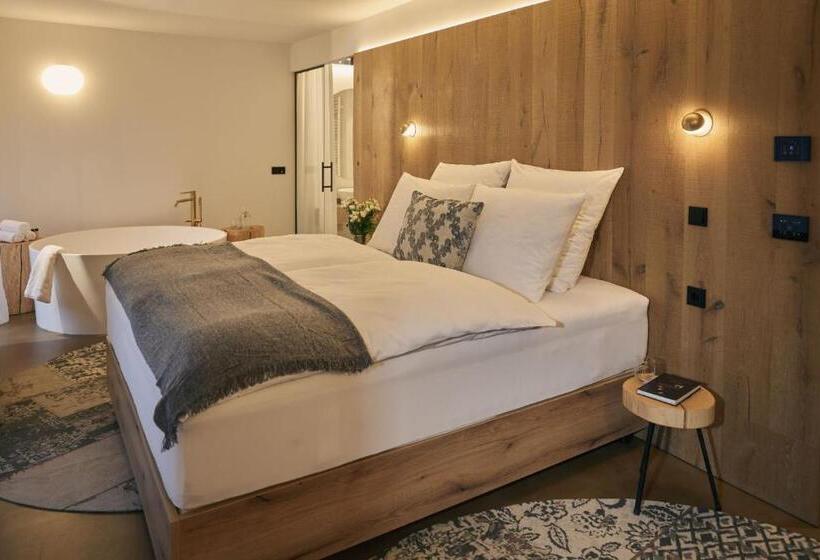 Deluxe Room Mountain View, Triangel Boutique