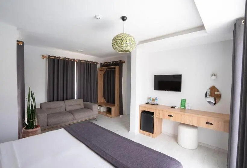 اتاق استاندارد با چشم‌انداز استخر, West House Exclusive