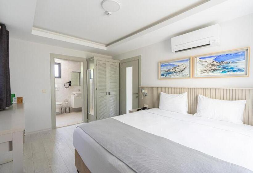 اتاق استاندارد با چشمانداز باغ, West House Exclusive