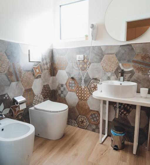 带按摩浴盆的套房, A Mare Exclusive Rooms & Suites