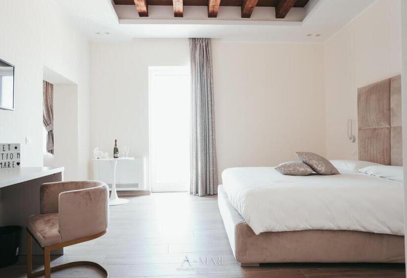 带按摩浴盆的套房, A Mare Exclusive Rooms & Suites