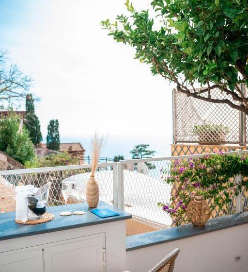 ハイドロマッサージバス付きスイート, Villa Fortuna