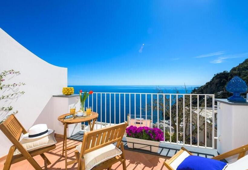 سوئیت با تخت بزرگ, Villa Fortuna
