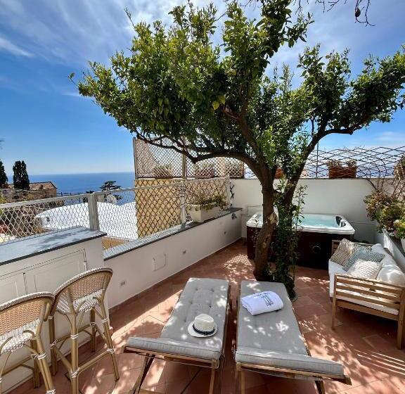 ハイドロマッサージバス付きスイート, Villa Fortuna